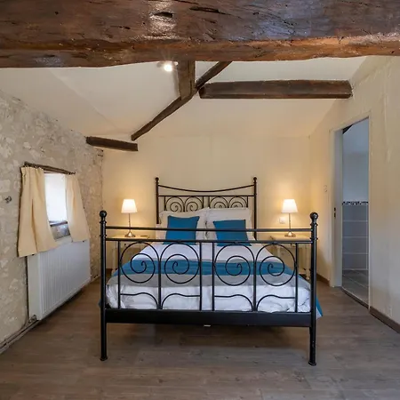 Domaine Chez Les Rois 4* Berneuil (Charente)