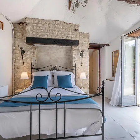 Hotel Domaine Chez Les Rois 4*